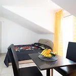 Apartment Adriatic Milic