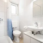 Adriatic Milic Apartment *