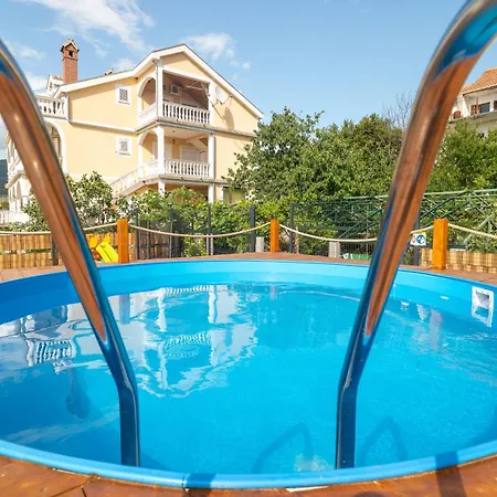 Апартаменты Adriatic Milic *