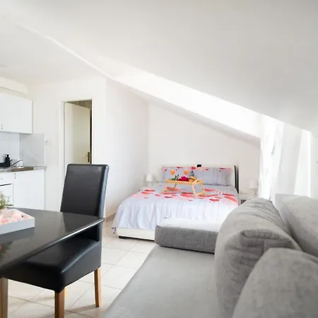 Adriatic Milic Apartment Gornji Karin