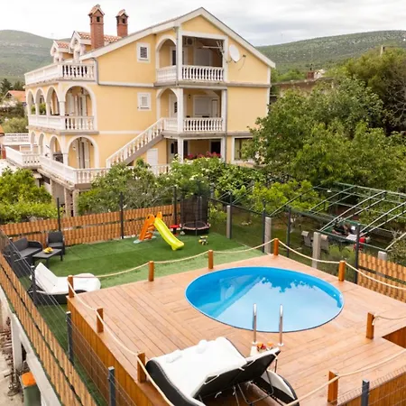 Adriatic Milic * Gornji Karin