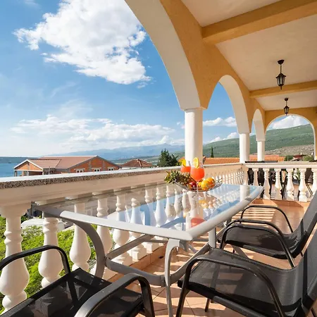 Apartment Adriatic Milic