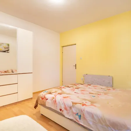 Adriatic Milic Apartment Gornji Karin
